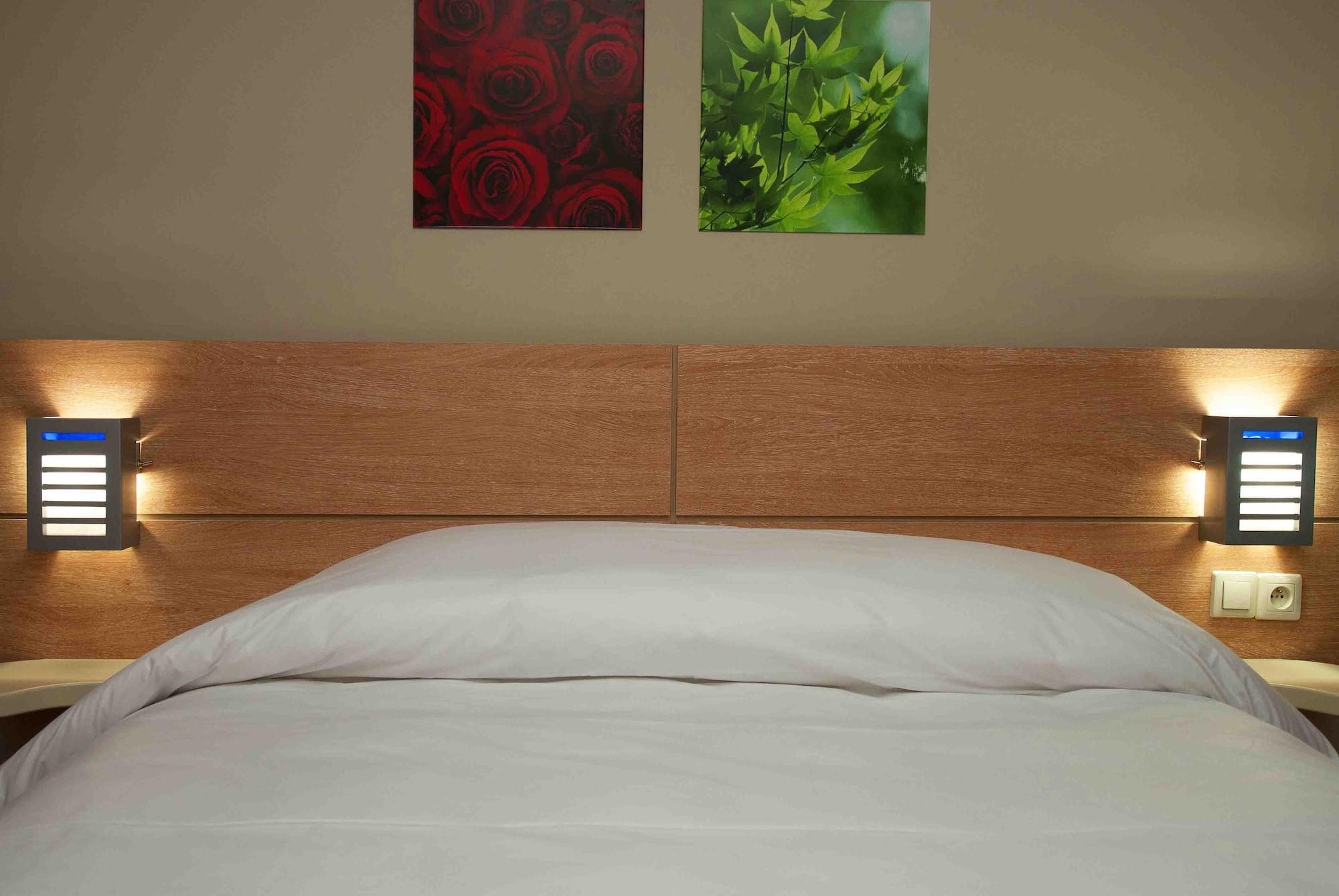 Manzil Hotel 2*